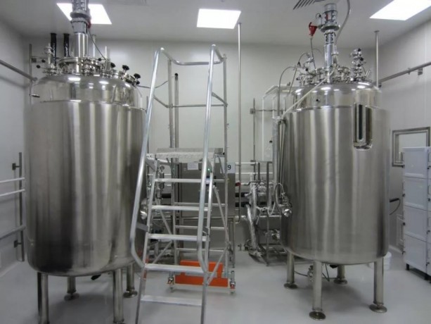 smesiteli-sypucix-produktov-dissolvery-reaktory-fermentyory-zavod-grand-big-2